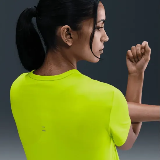 Футболка Nike Tempo Dri-FIT SS Top HQ0648-389