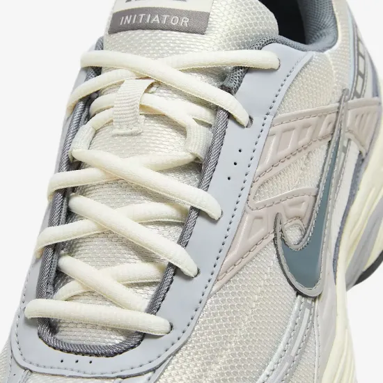 Кросівки Nike Initiator HQ1179-001