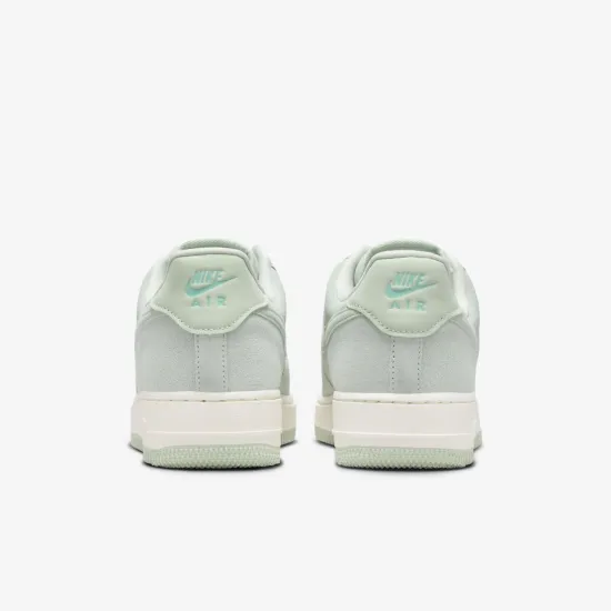 Кросівки Nike Air Force 1 Low '07 SE HQ1497-099