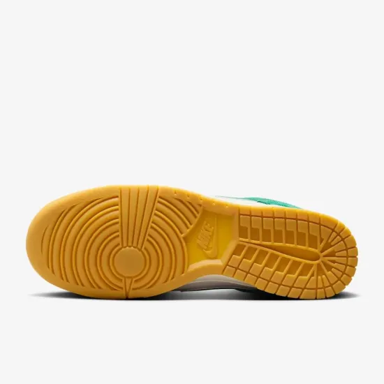 Кросівки Nike Dunk Low Se HQ1519-030