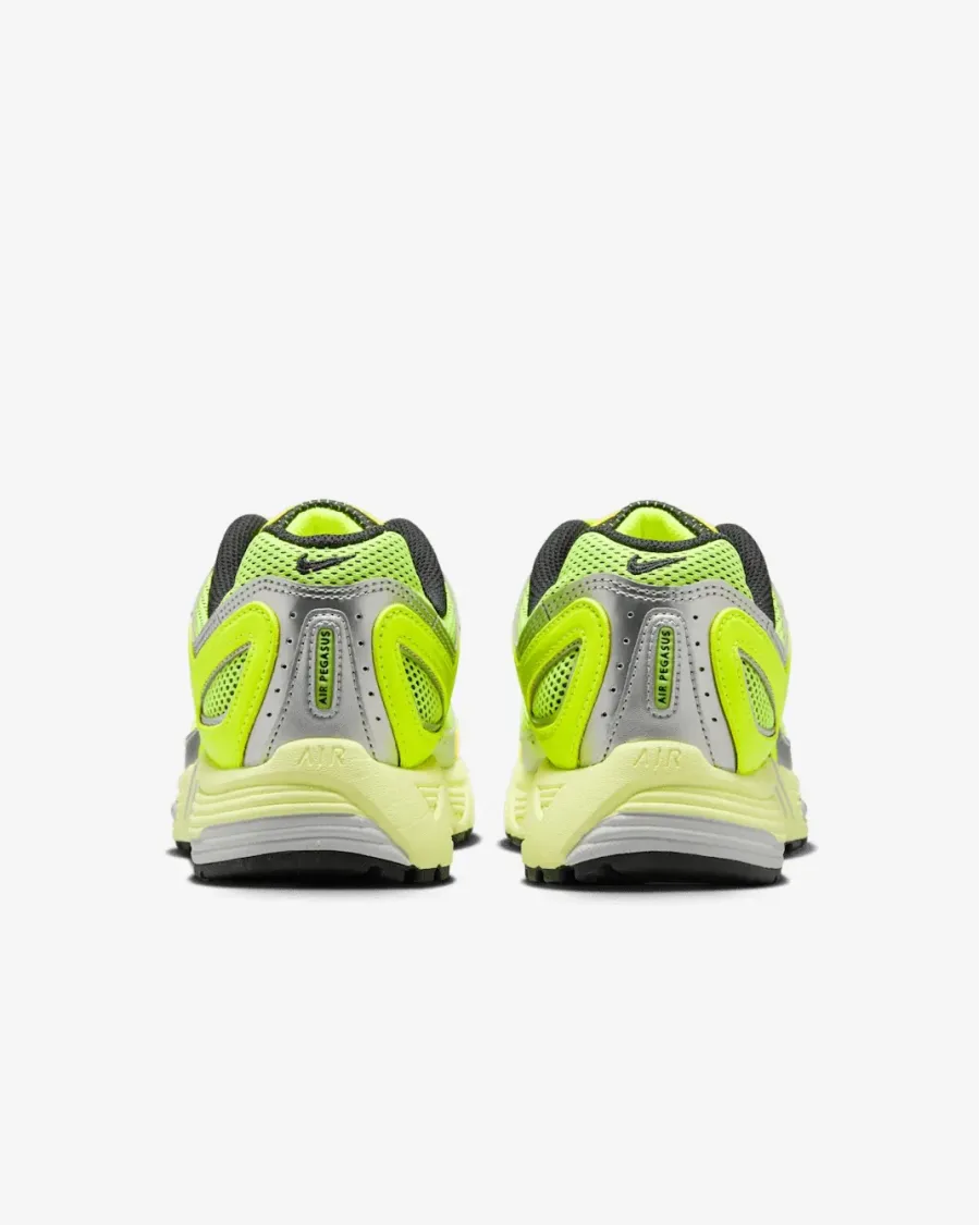 Кросівки Nike Air Pegasus 2K5 HQ1675-700