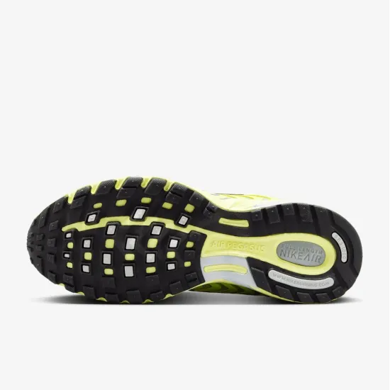 Кросівки Nike Air Pegasus 2K5 HQ1675-700