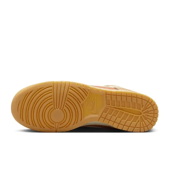 Кросівки Nike Dunk Low Retro SE HQ1931-200