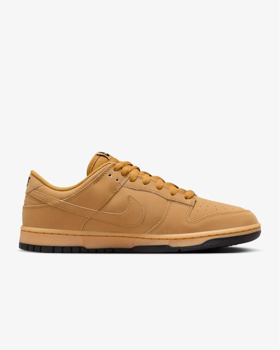 Кросівки Nike Dunk Low Retro SE HQ1932-700