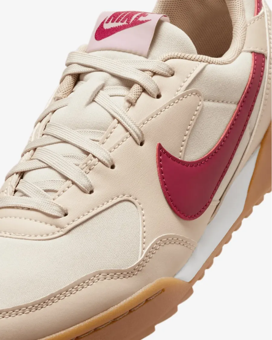 Кросівки Nike Terra Manta HQ1940-101
