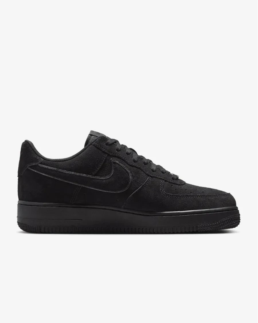 Кросівки Nike Air Force 1 '07 LV8 HQ1966-002