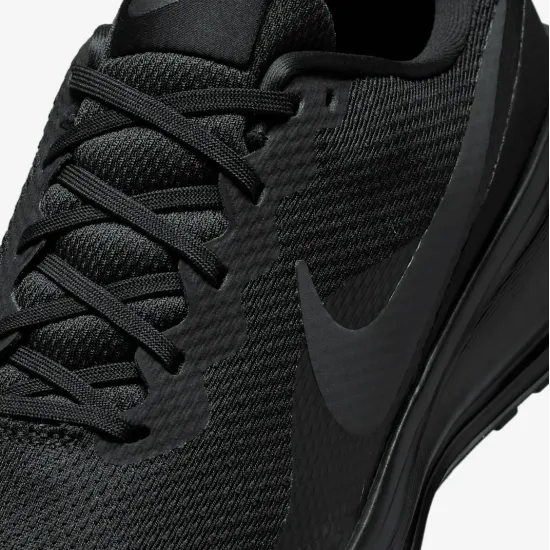 Кросівки Nike Revolution 8 Extra Wide HQ1996-004