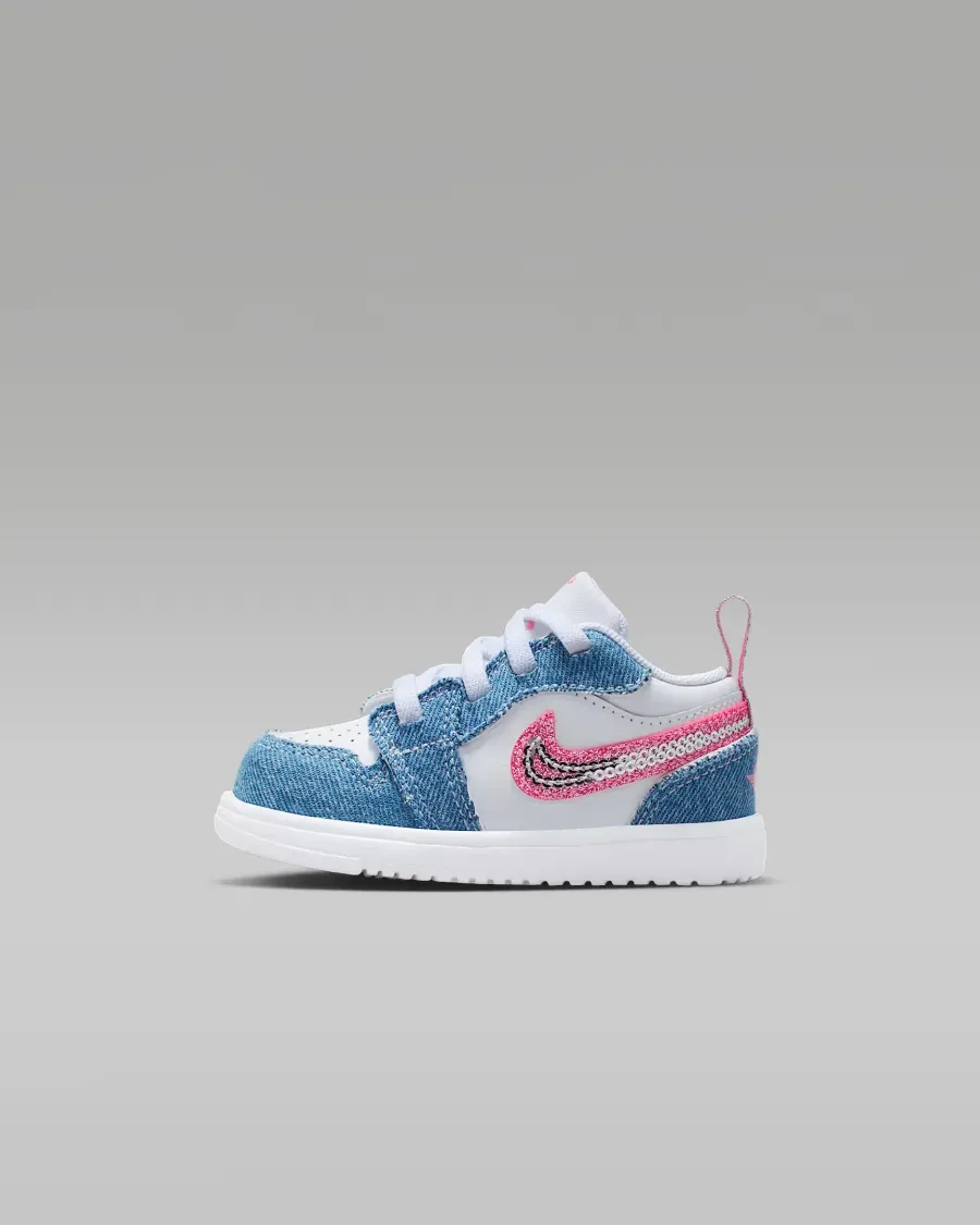Кросівки Nike Air Jordan 1 Low Alt SE HQ2002-400
