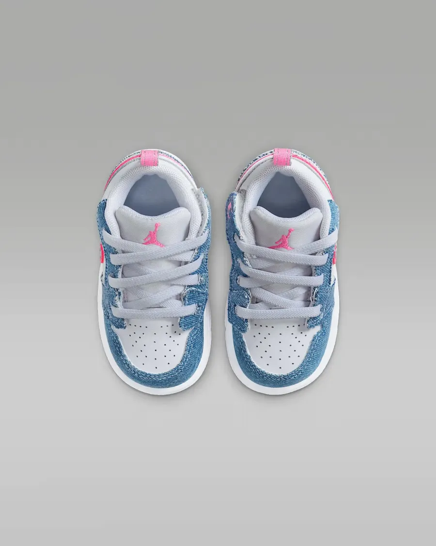 Кросівки Nike Air Jordan 1 Low Alt SE HQ2002-400
