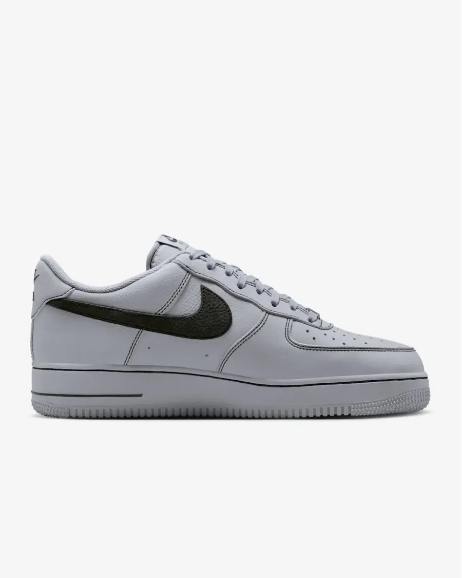 Кросівки Nike Air Force 1 ’07 LV8 HQ2037-004