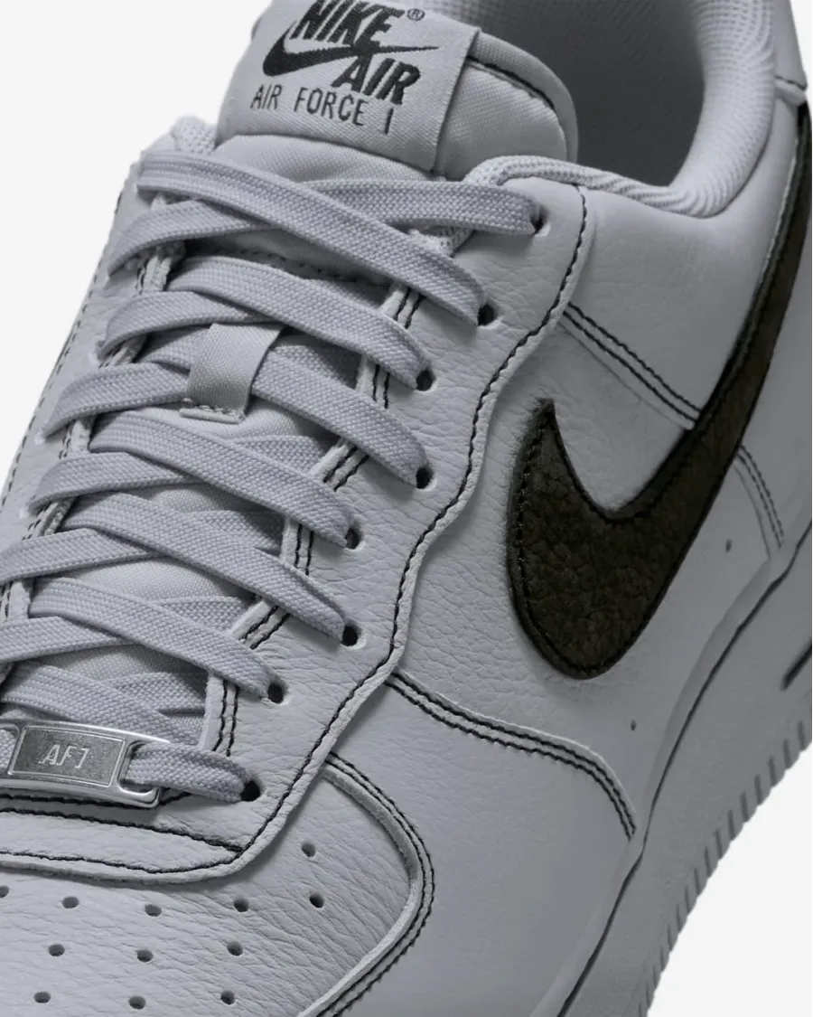 Кросівки Nike Air Force 1 ’07 LV8 HQ2037-004