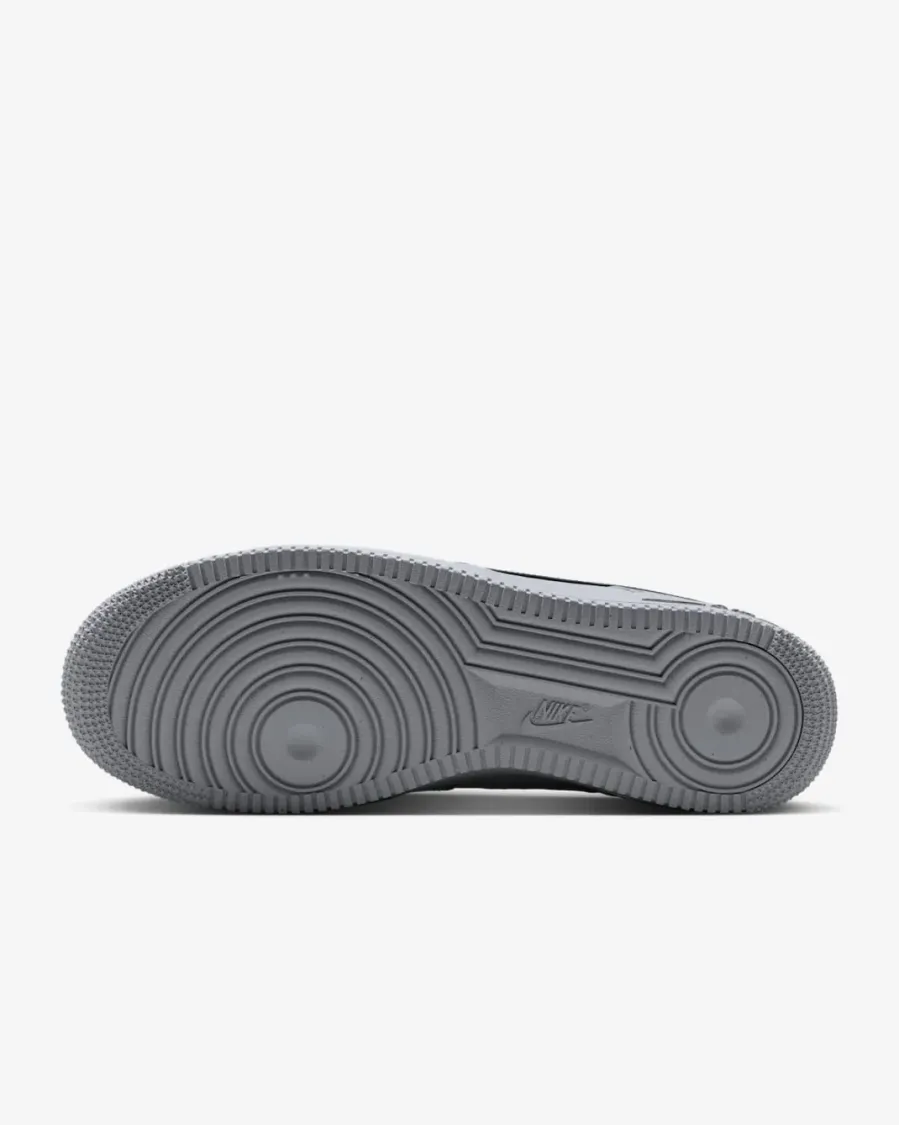 Кросівки Nike Air Force 1 ’07 LV8 HQ2037-004