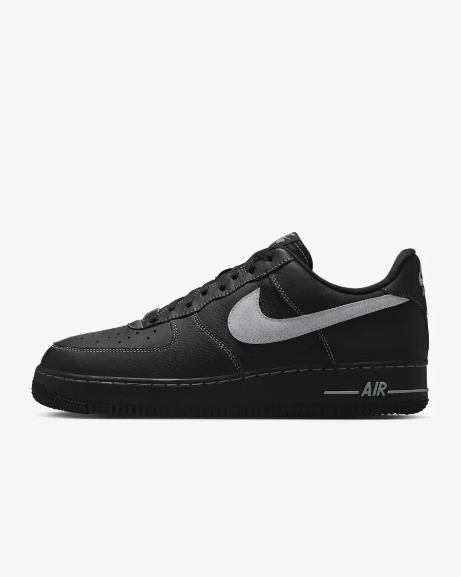 Кросівки Nike Air Force 1 ’07 LV8 HQ2037-006