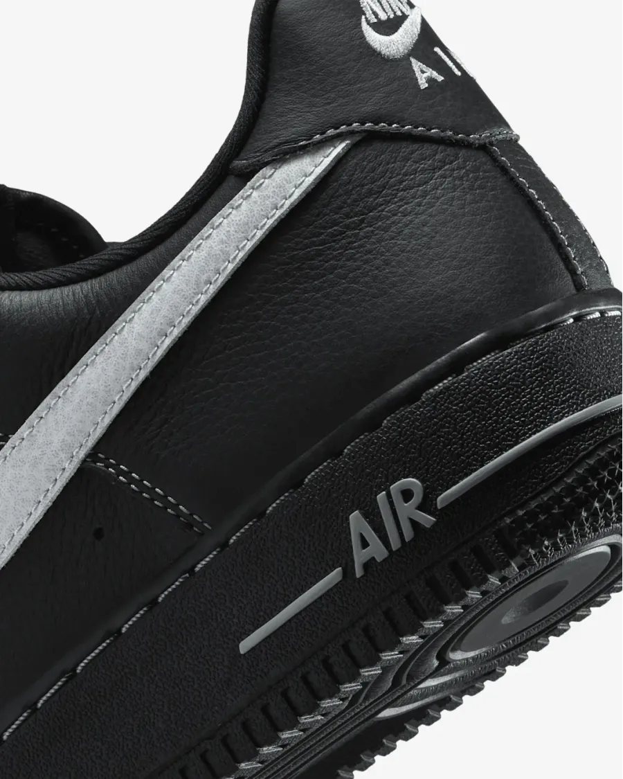 Кросівки Nike Air Force 1 ’07 LV8 HQ2037-006