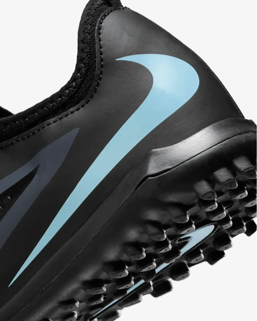 Сороконіжки Nike Phantom 6 Low Academy TF HQ2038-003