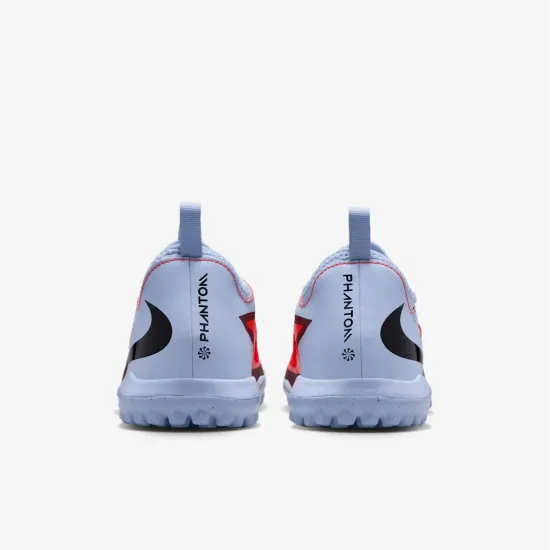 Сороконіжки Nike Phantom 6 Low Academy TF HQ2038-400