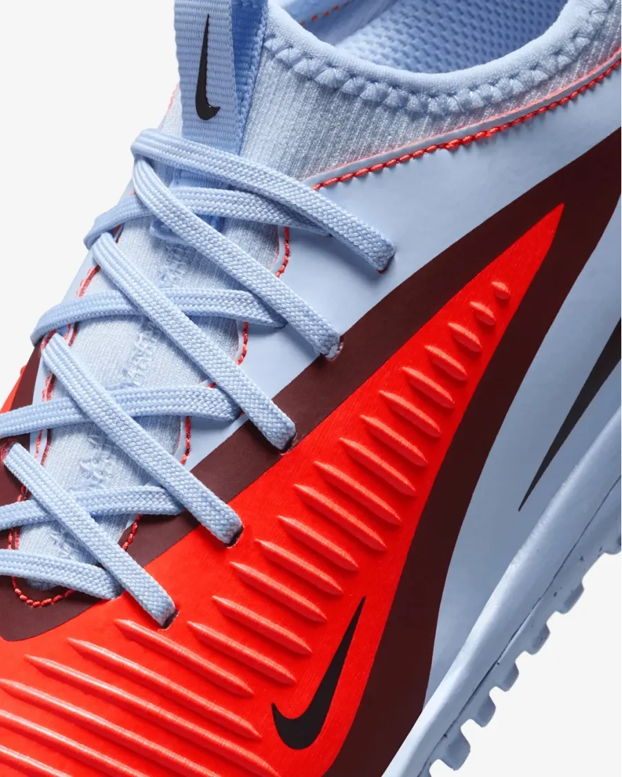 Сороконіжки Nike Phantom 6 Low Academy TF HQ2038-400