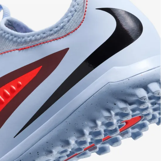 Сороконіжки Nike Phantom 6 Low Academy TF HQ2038-400