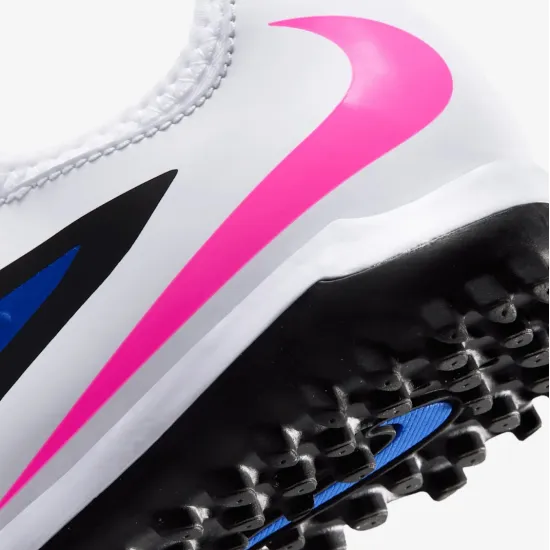 Сороконіжки Nike Phantom 6 Low Academy TF HQ2038-446