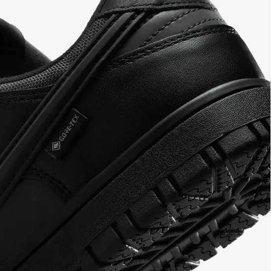 Кросівки Nike Dunk Low Gore‑Tex HQ2053-001