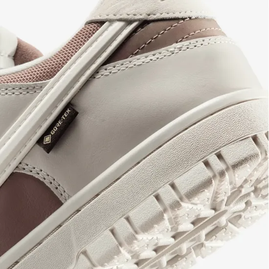 Кросівки Nike Dunk Low Gore‑Tex HQ2053-002