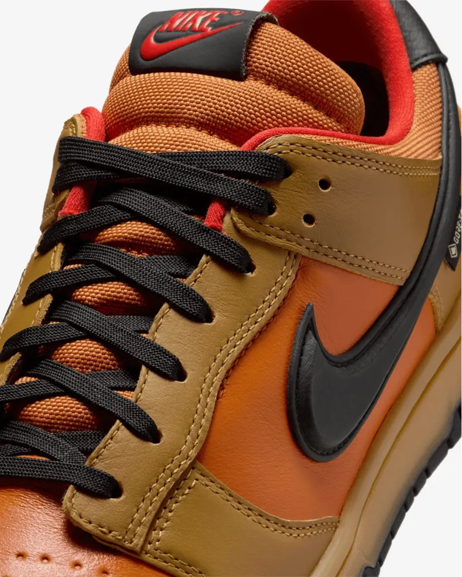 Кросівки Nike Dunk Low Gore‑Tex HQ2053-700