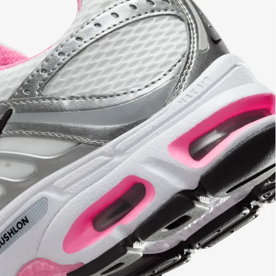 Кросівки Nike Air Max Moto 2K HQ2056-101