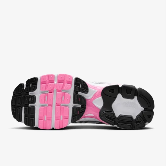 Кросівки Nike Air Max Moto 2K HQ2056-101