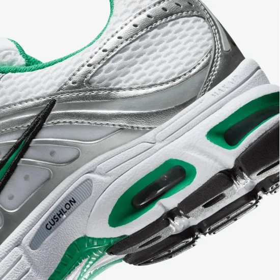 Кросівки Nike Air Max Moto 2K HQ2056-102