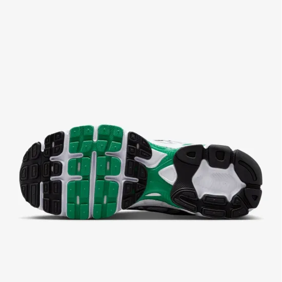Кросівки Nike Air Max Moto 2K HQ2056-102
