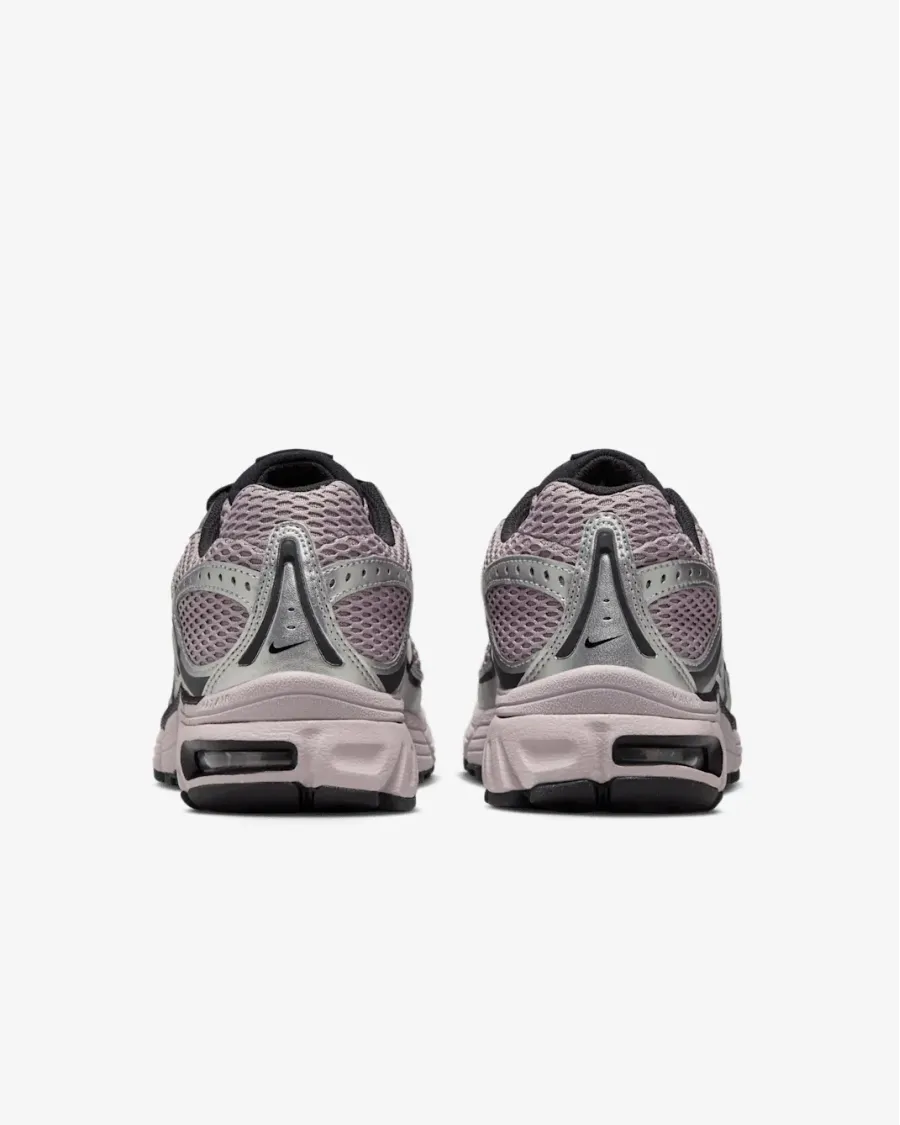 Кросівки Nike Air Max Moto 2K HQ2056-200
