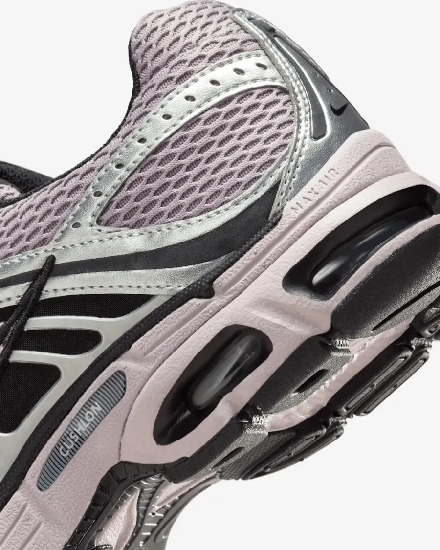 Кросівки Nike Air Max Moto 2K HQ2056-200