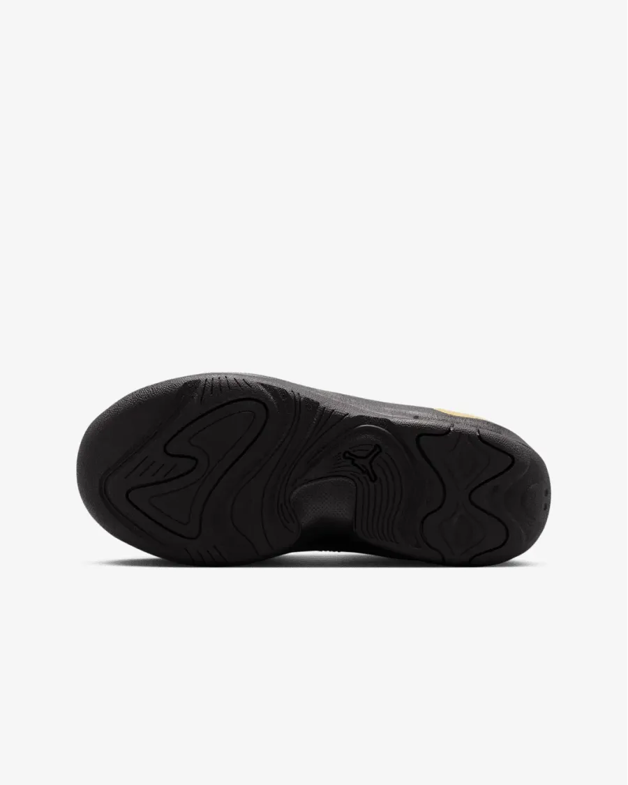 Кросівки Nike Air Jordan Max Aura 7 HQ2089-007