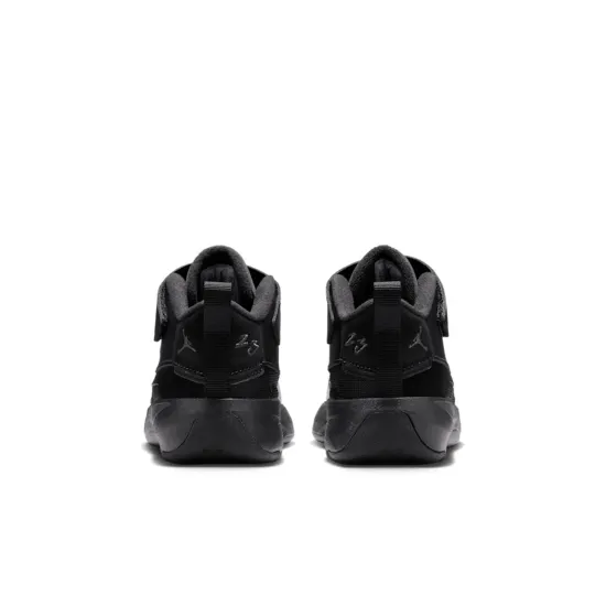 Кросівки Nike Air Jordan Max Aura 7 HQ2090-001