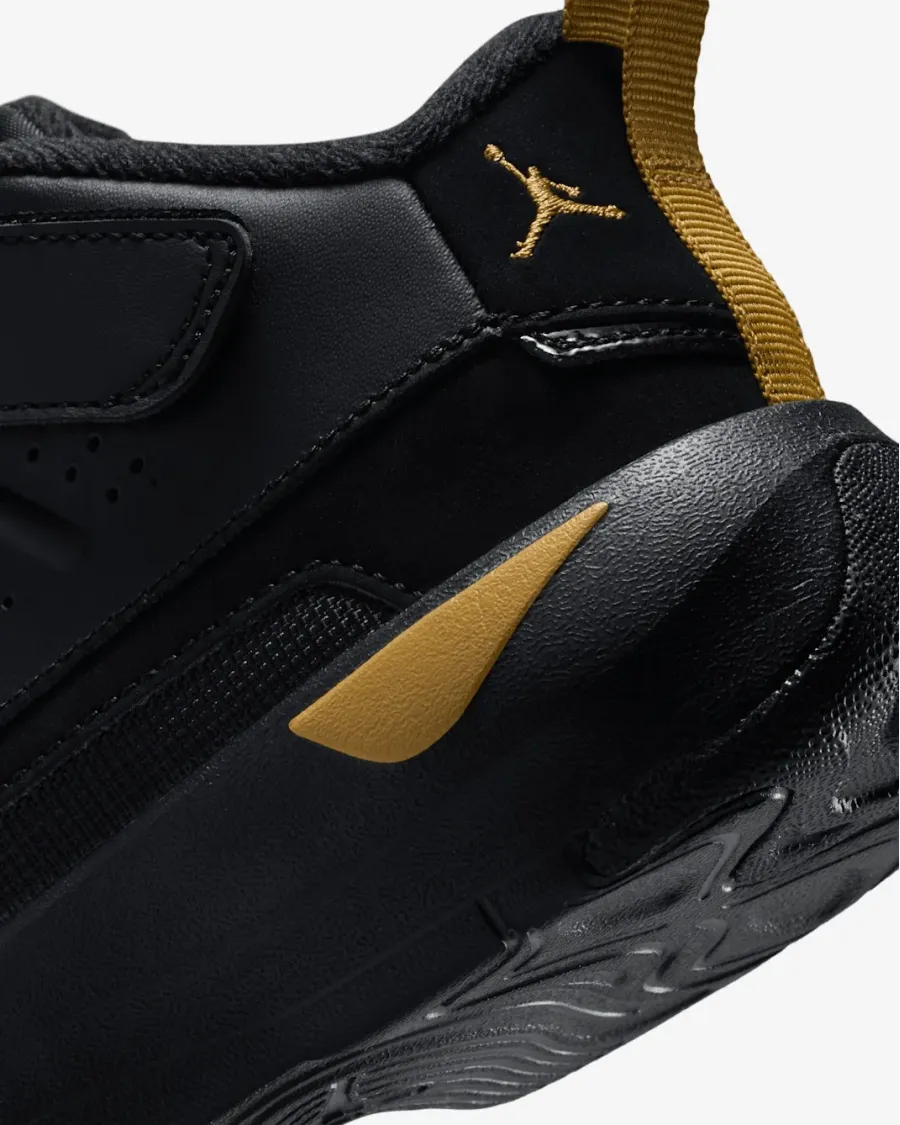 Кросівки Nike Air Jordan Max Aura 7 HQ2090-007