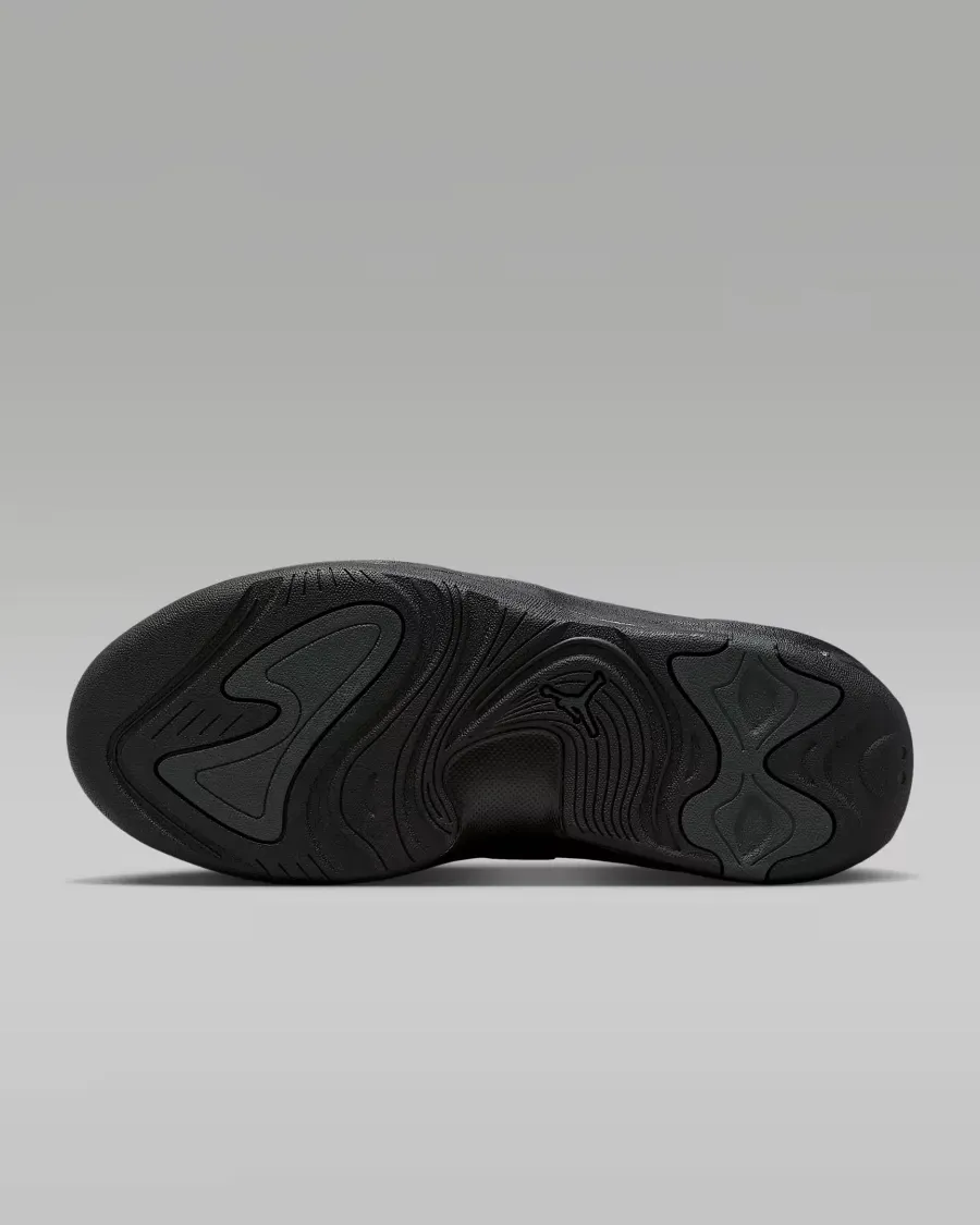 Кросівки Nike Air Jordan Max Aura 7 HQ2091-001