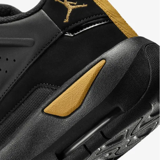 Кросівки Nike Air Jordan Max Aura 7 HQ2091-007