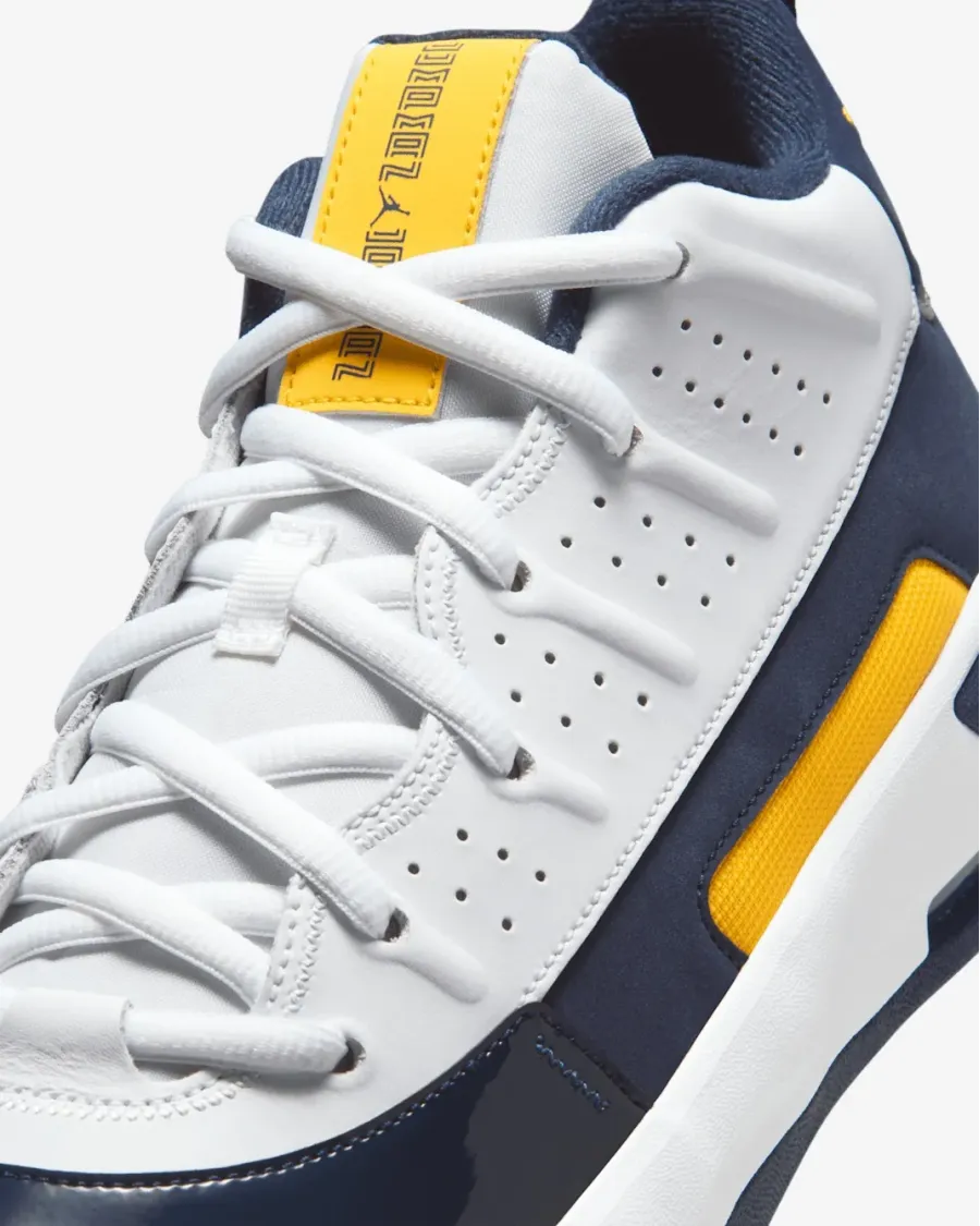 Кросівки Nike Air Jordan Max Aura 7 HQ2091-102