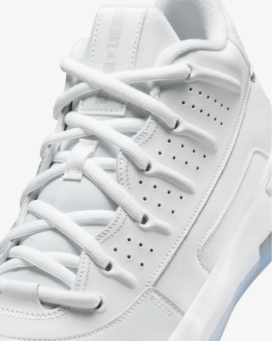 Кросівки Nike Air Jordan Max Aura 7 HQ2091-105