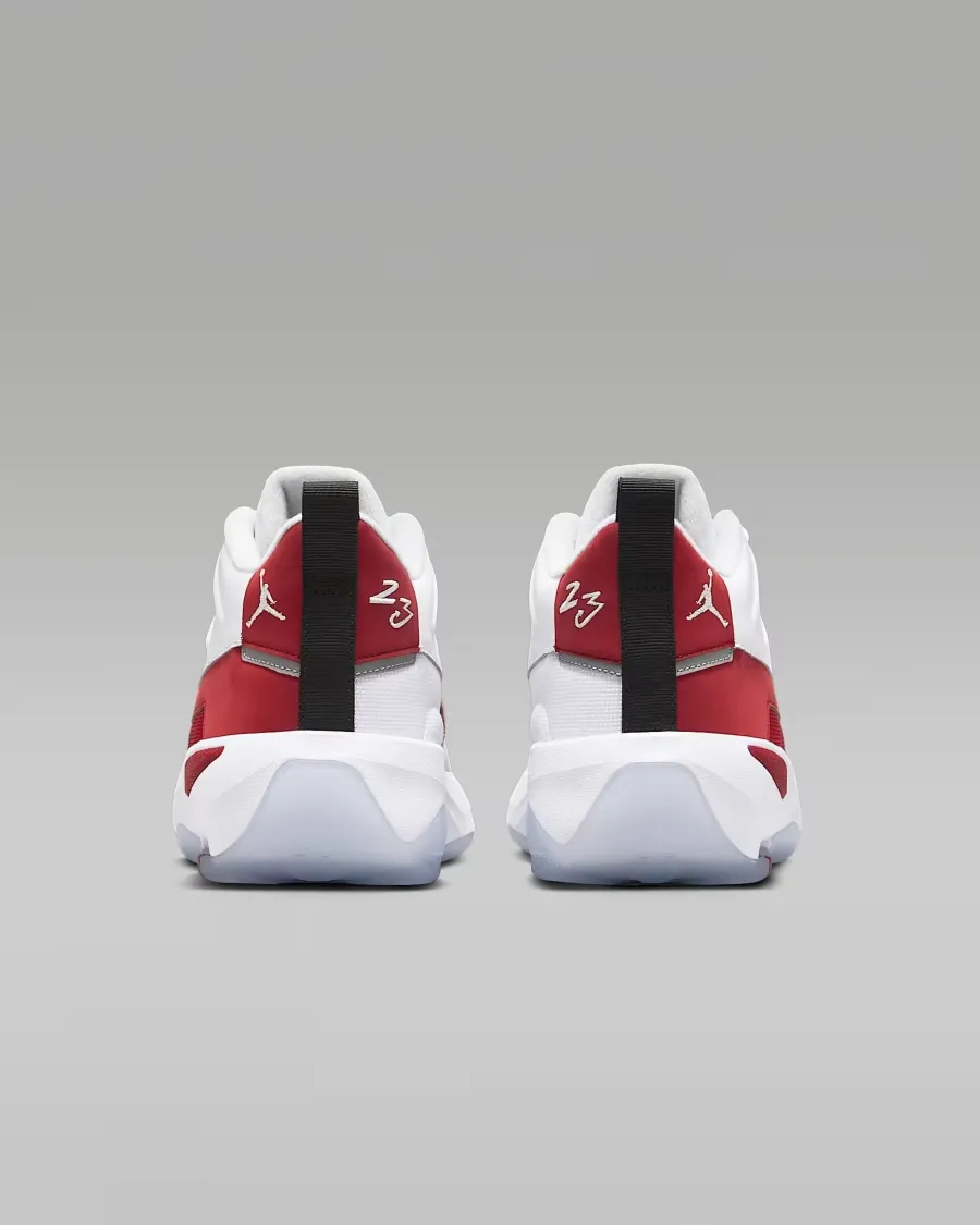 Кросівки Nike Air Jordan Max Aura 7 HQ2091-106