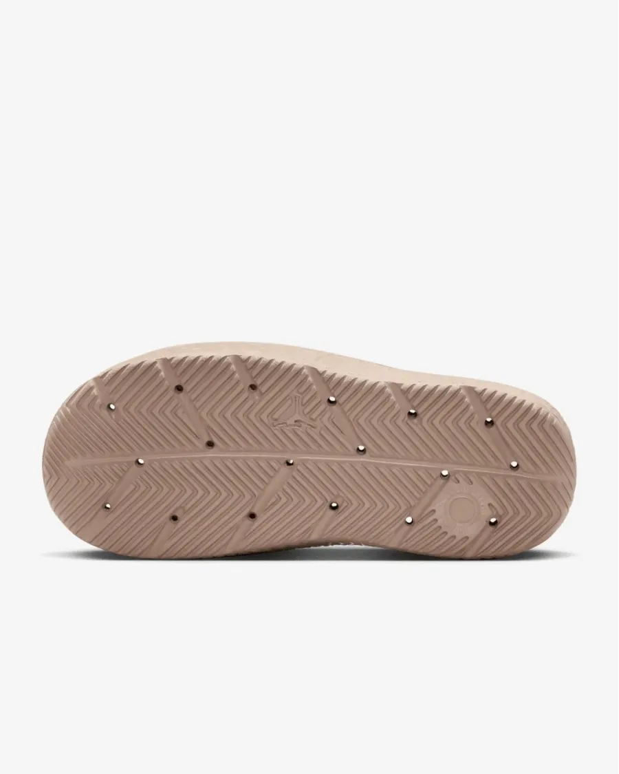 Тапочки Nike Air Jordan Franchise Shower HQ2163-200