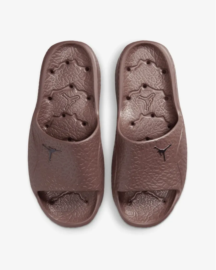 Тапочки Nike Air Jordan Franchise Shower HQ2163-500