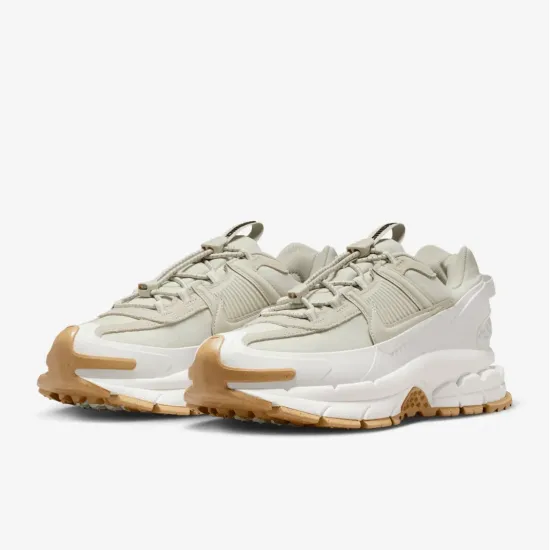 Кросівки Nike Zoom Vomero 5 Roam HQ2181-100