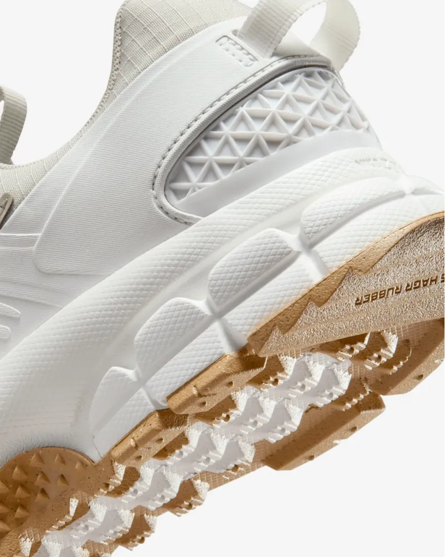 Кросівки Nike Zoom Vomero 5 Roam HQ2181-100