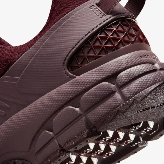 Кросівки Nike Zoom Vomero 5 Roam HQ2181-500