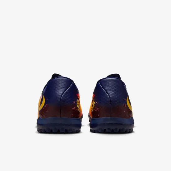 Сороконіжки Nike Phantom 6 Low Academy Erling Haaland TF HQ2326-800