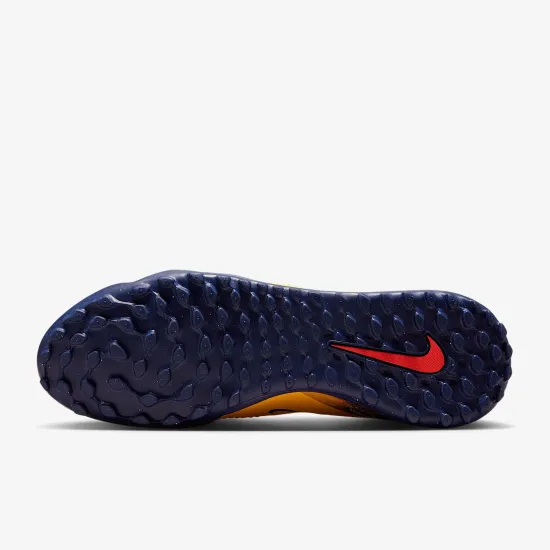 Сороконіжки Nike Phantom 6 Low Academy Erling Haaland TF HQ2326-800