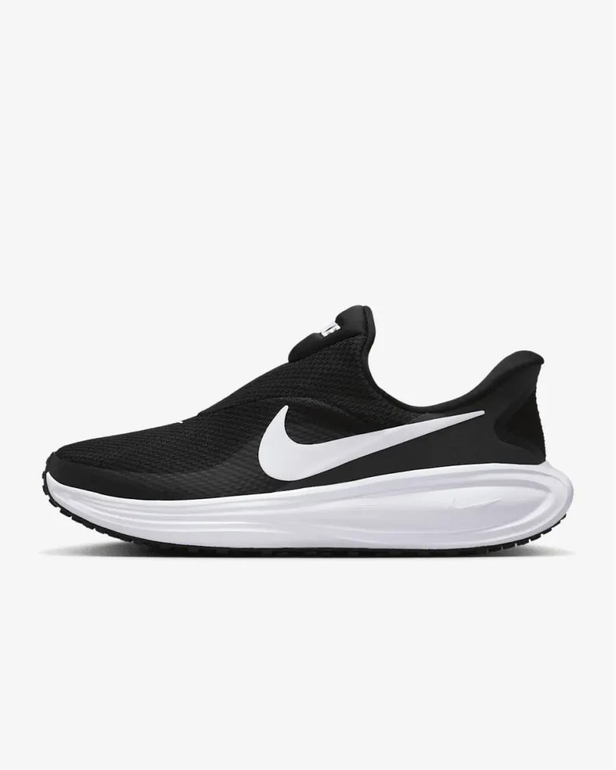 Кросівки Nike Revolution 8 EasyOn Road Running HQ2415-001