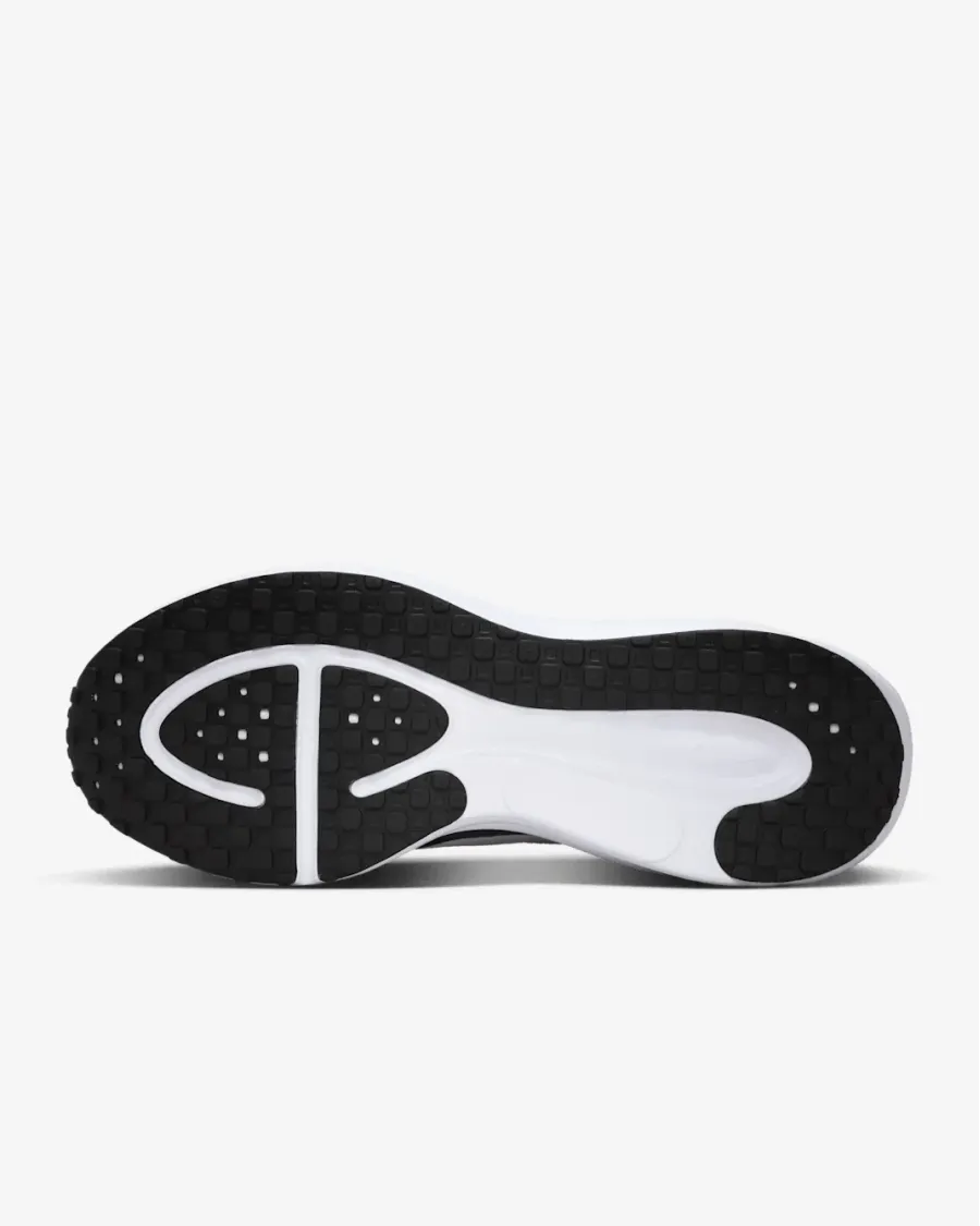 Кросівки Nike Revolution 8 EasyOn Road Running HQ2415-001