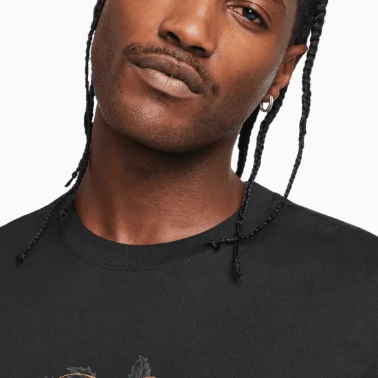 Футболка Nike Sportswear Club Crew HQ2434-010
